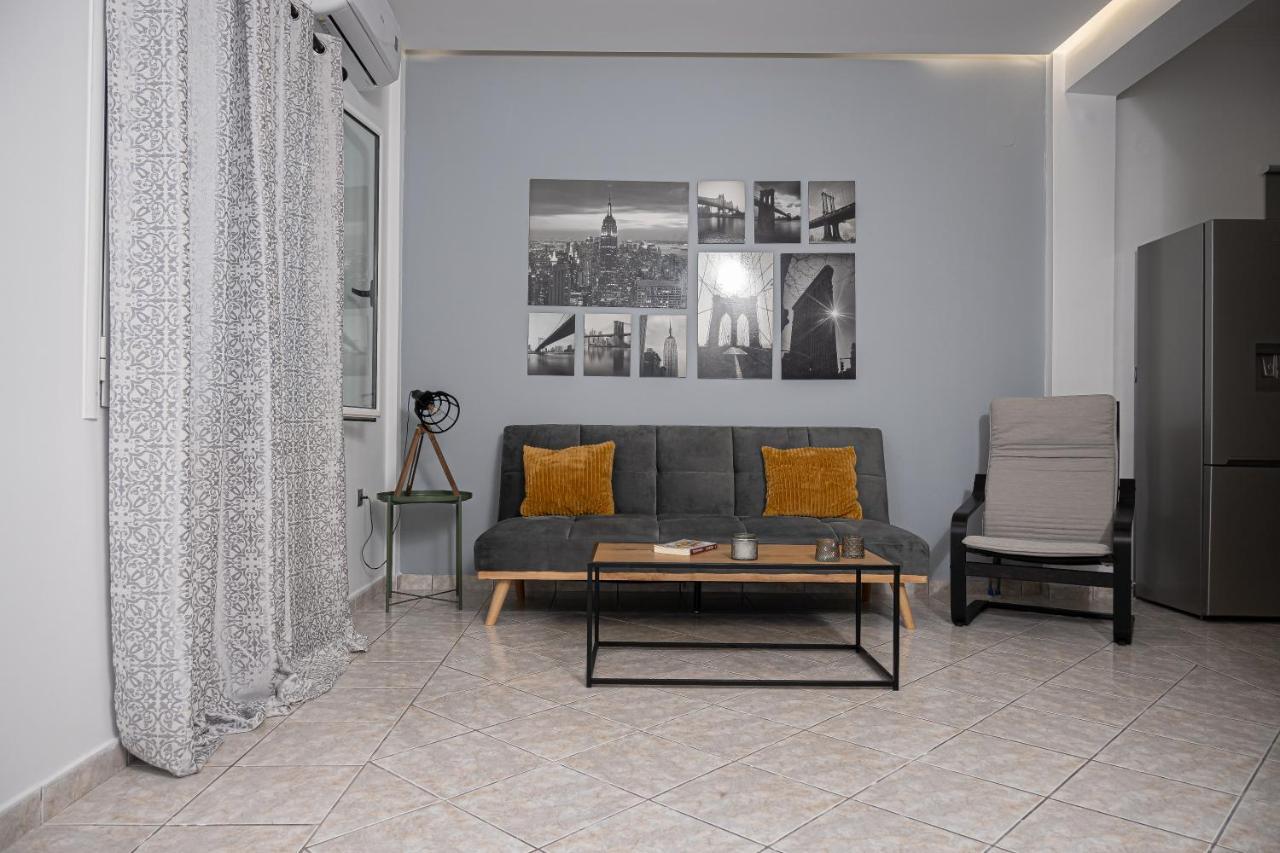 Thalia Apartments Kalamata Exterior foto